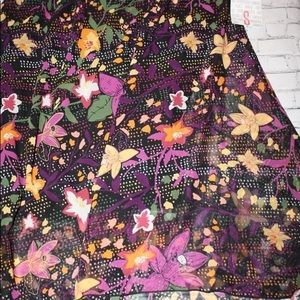 LuLaRoe Lola skirt